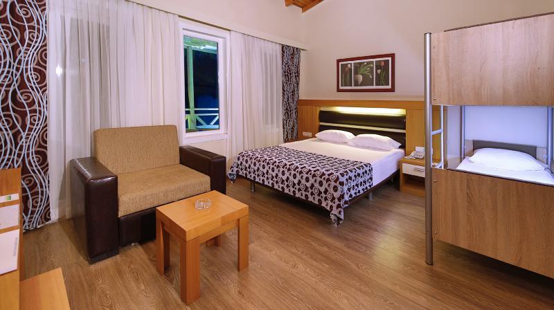 Crystal Flora 5* Beldibi (Kemer)